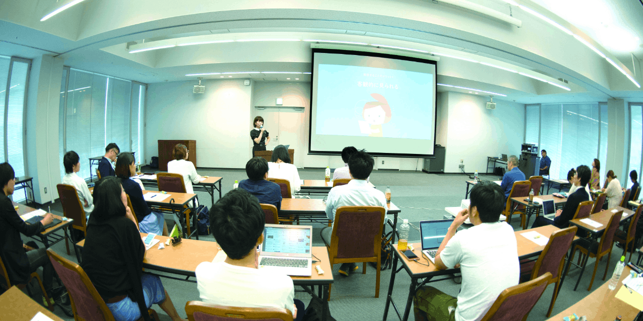 特別講義や連携企業でプロの現場を体感！