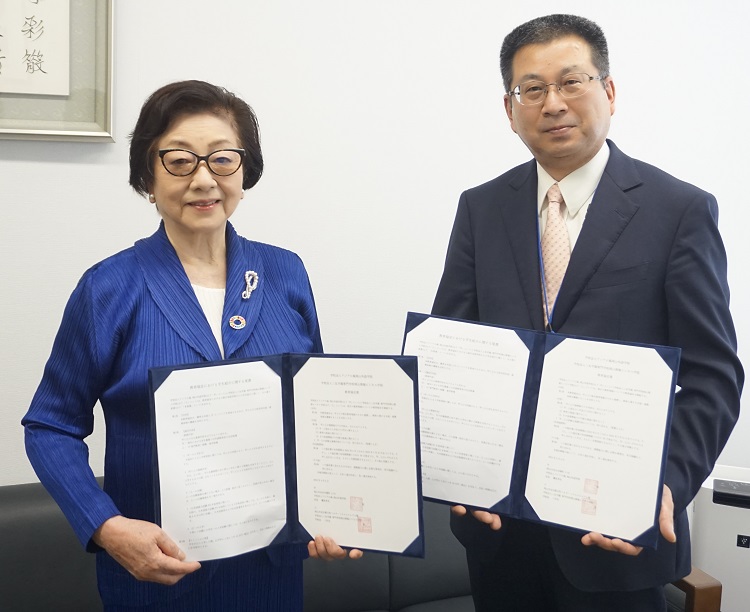 岡山外語学院と協定を締結しました！