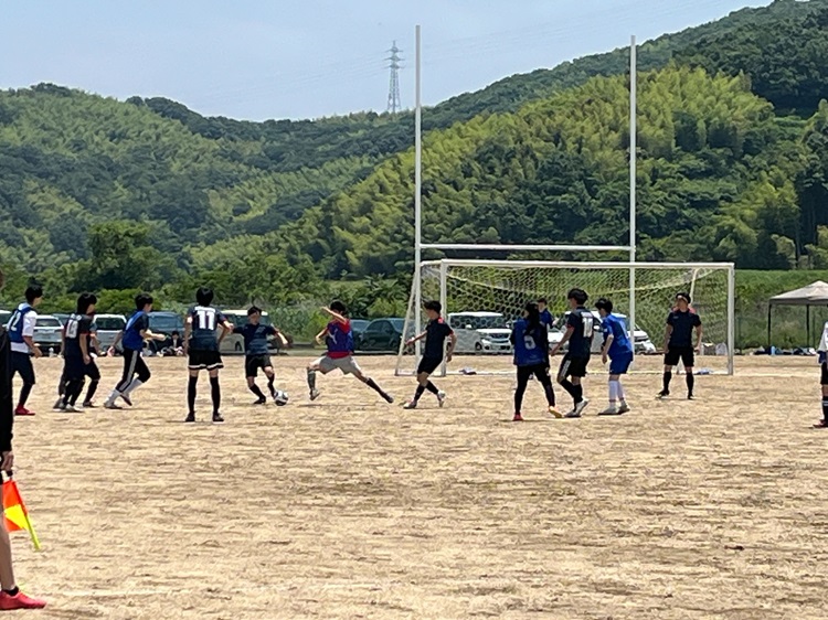 サッカー部がベスト4進出！