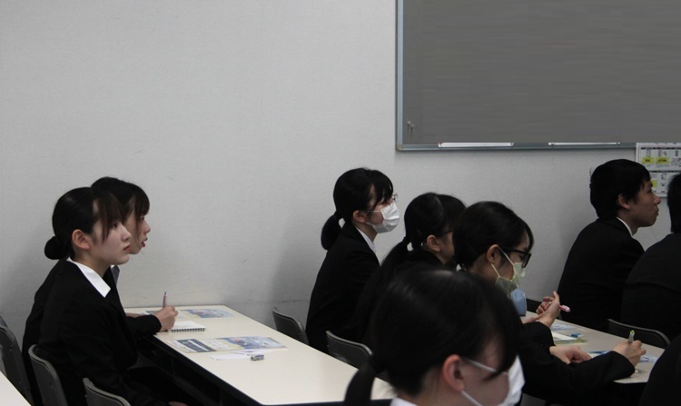 デジタルビジネス学科が業界研究会を行いました！