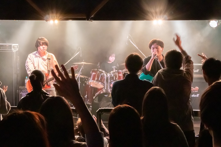 軽音学部ライブ♪