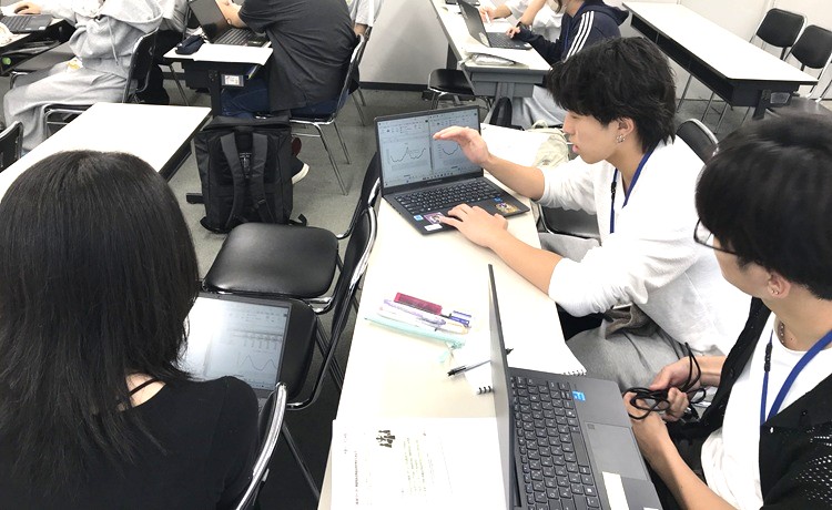 デジタルビジネス学科の授業の様子