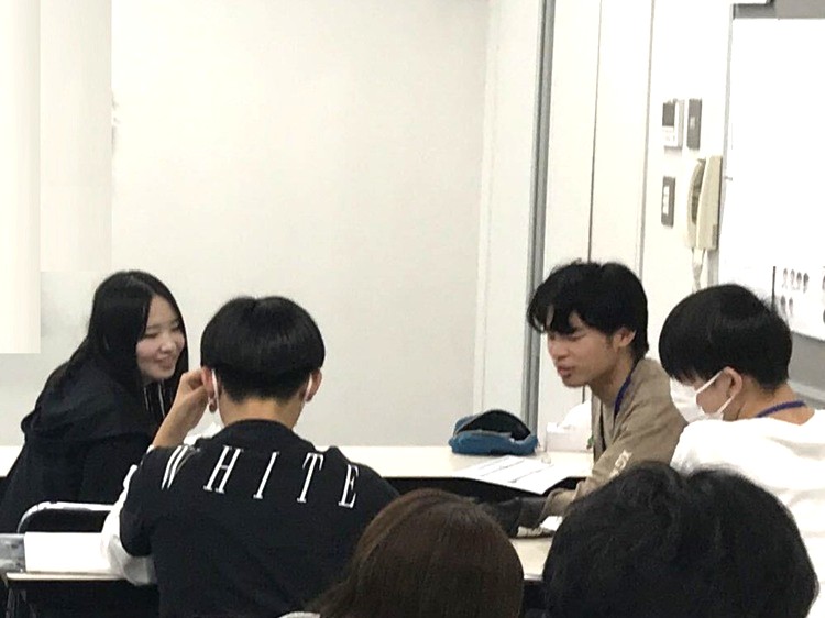 デジタルビジネス学科の授業の様子